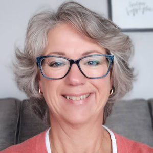 Meet your Posher, Leslie